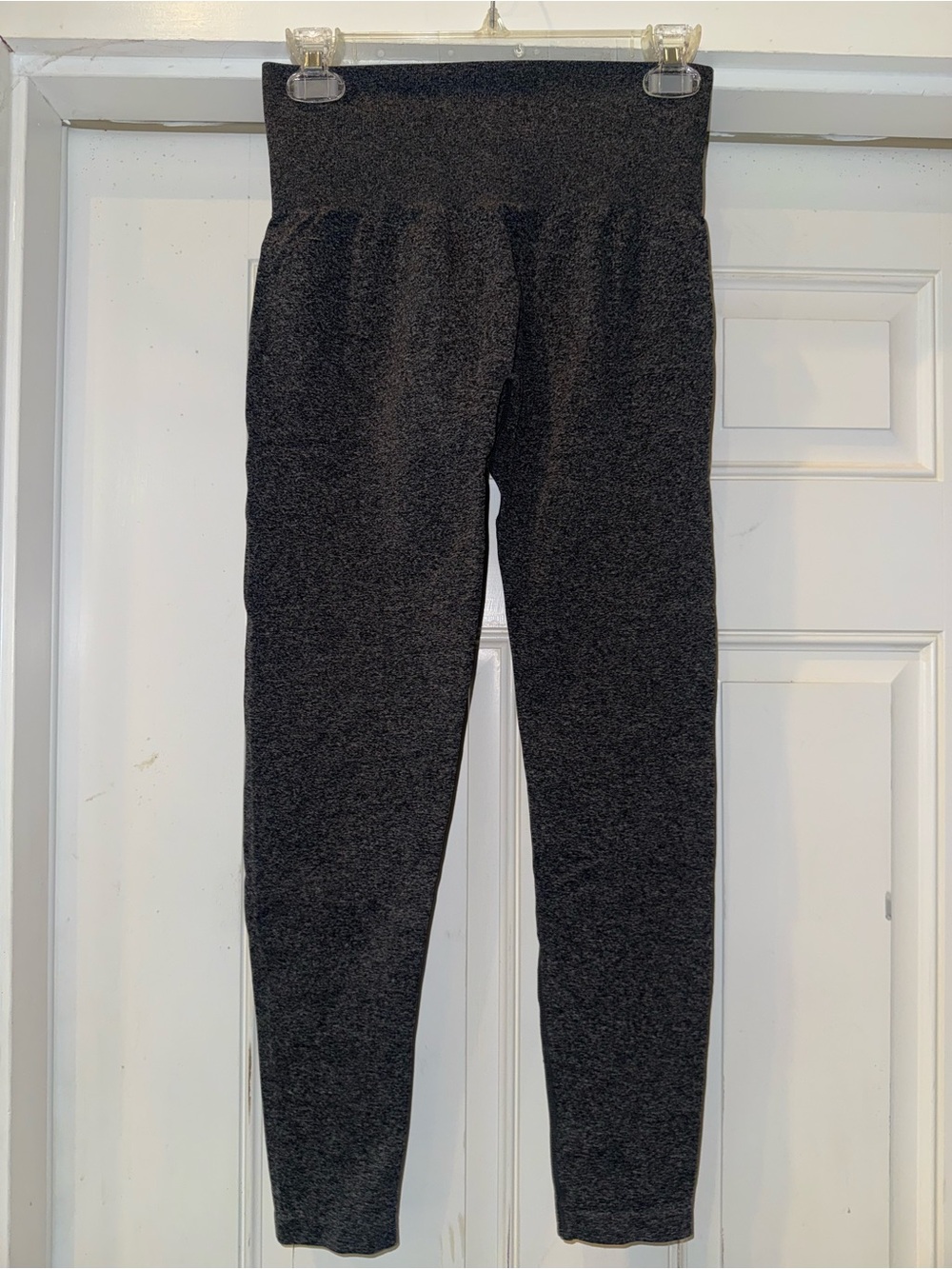 NVGTN Women's Dark Gray High-Waist Stretch Leggings